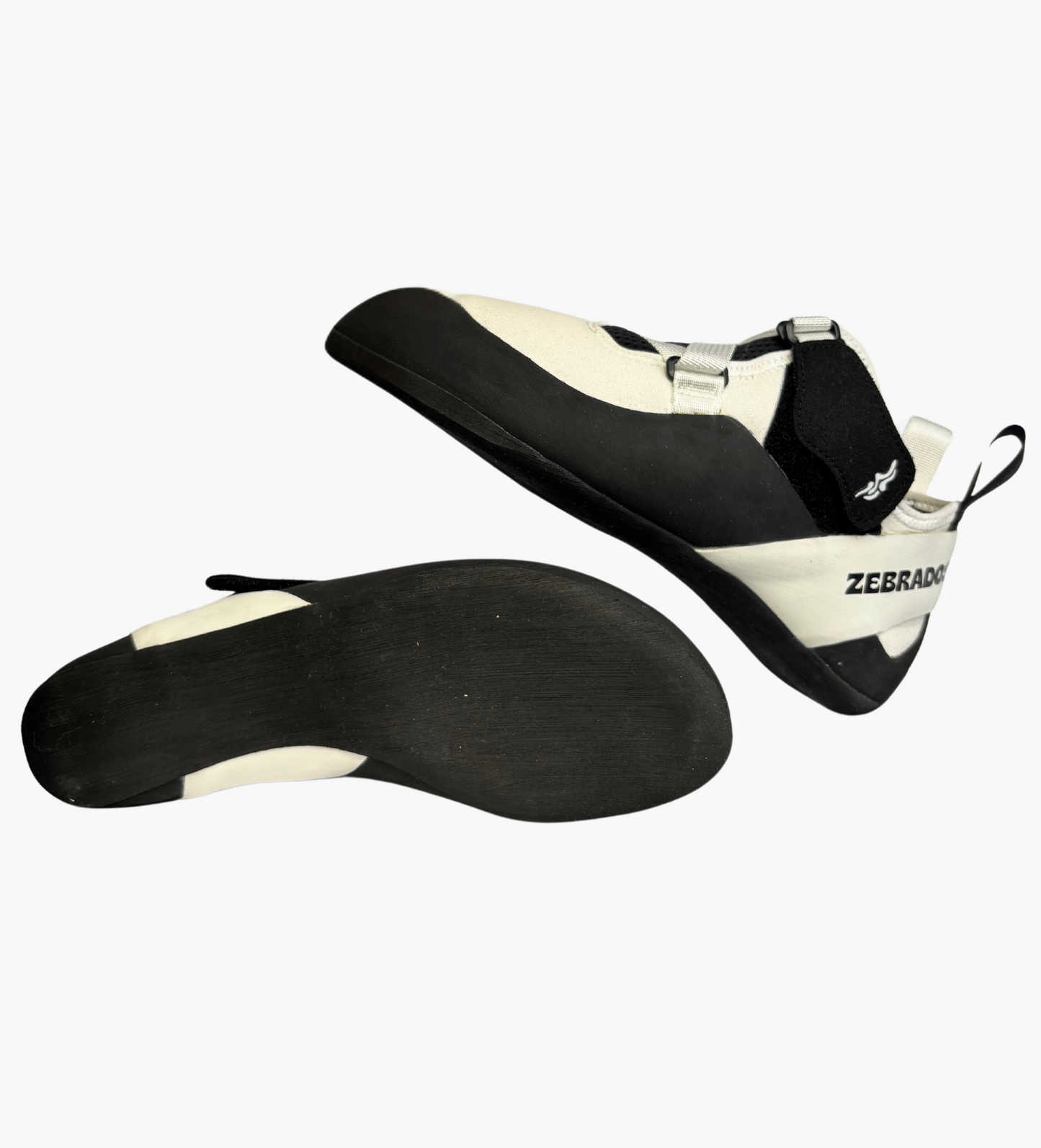 Pies de gato iniciación de Zebrados para escalada tanto en rocodromo como en boulder.