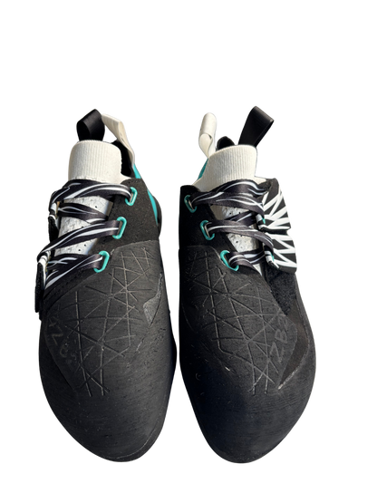 Pies de gato Zebrados Stripe X