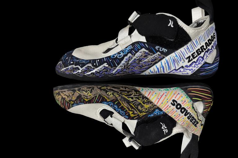 Pies de gato Zebrados Equus 1.0